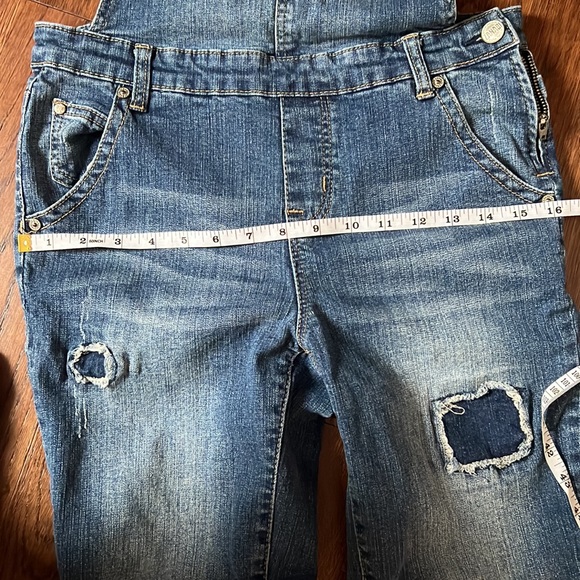 Cute Overalls - Picture 3 of 7